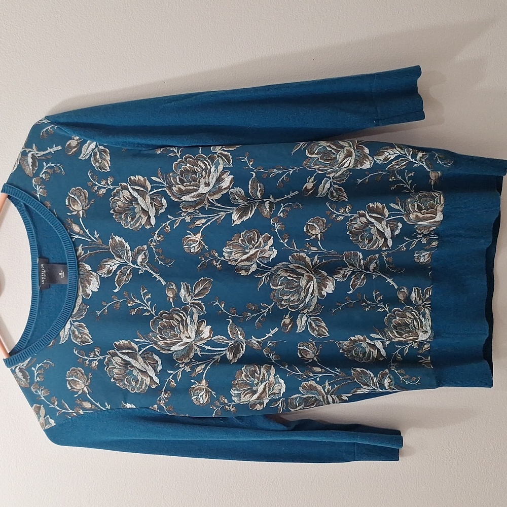 Ann Taylor Factory Teal Floral Knit Size M
